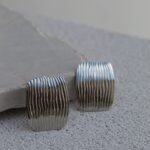 VIOLET SILVER EARRINGS