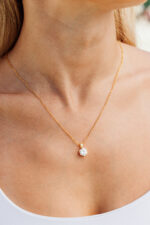 Elise Gold - Image 2
